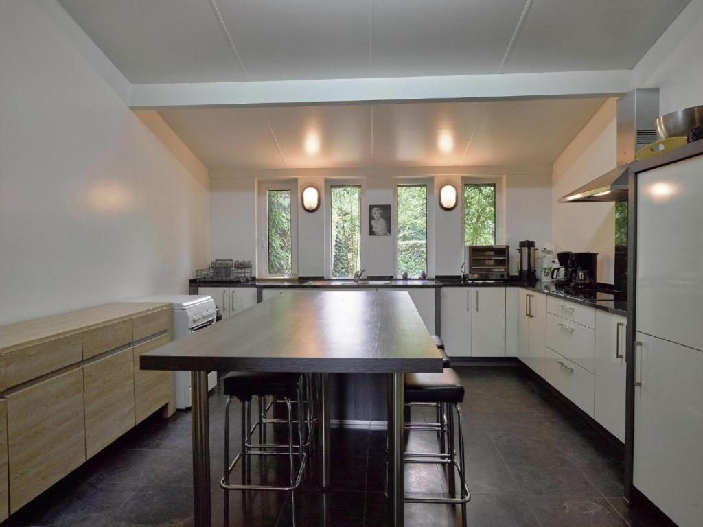 Hotel Het Bloesemklooster Relais Sint-Truiden Esterno foto